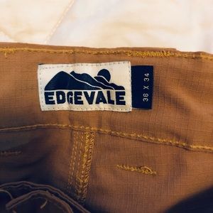 Men’s Edgevale Slacks, EUC.